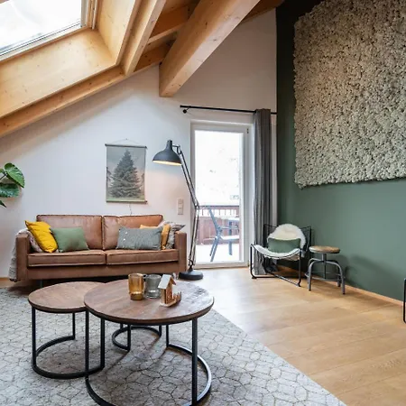 Cosy In Saalbach-hinterglemm Near Ski Bus Stop 公寓